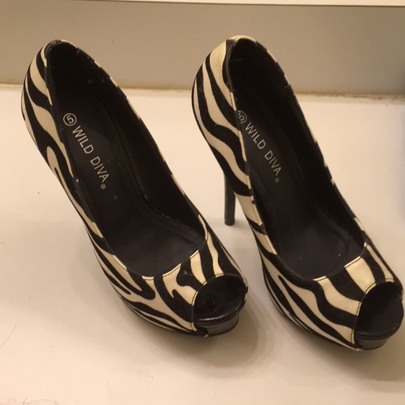 Zebra print high heels - Picture 1 of 2